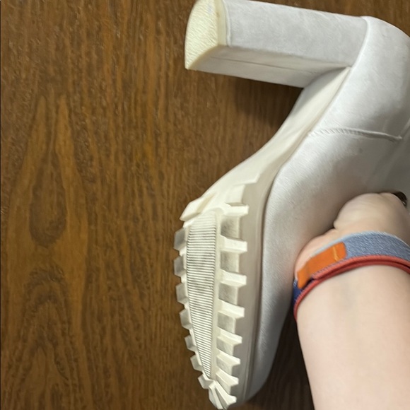 Women's Cream High Heel Boots - Picture 6 of 6